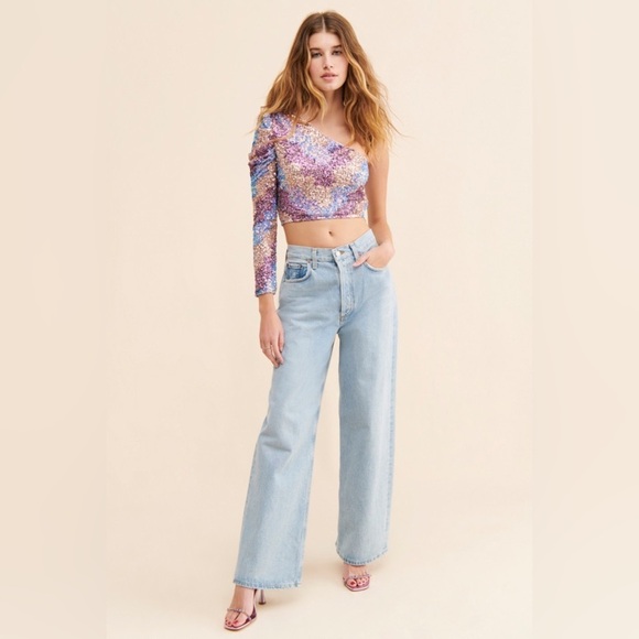 Saylor Tess One Shoulder Long Sleeve Zigzag Sequin Top - Picture 8 of 16